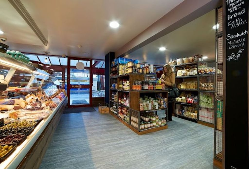 Commercial Flooring - an image of a flooring solution in a general grocery store